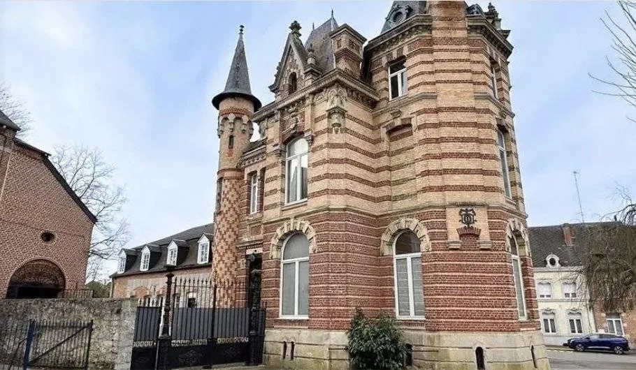 Château-manoir in Maubeuge (Parc de l’Avesnois) — 2
