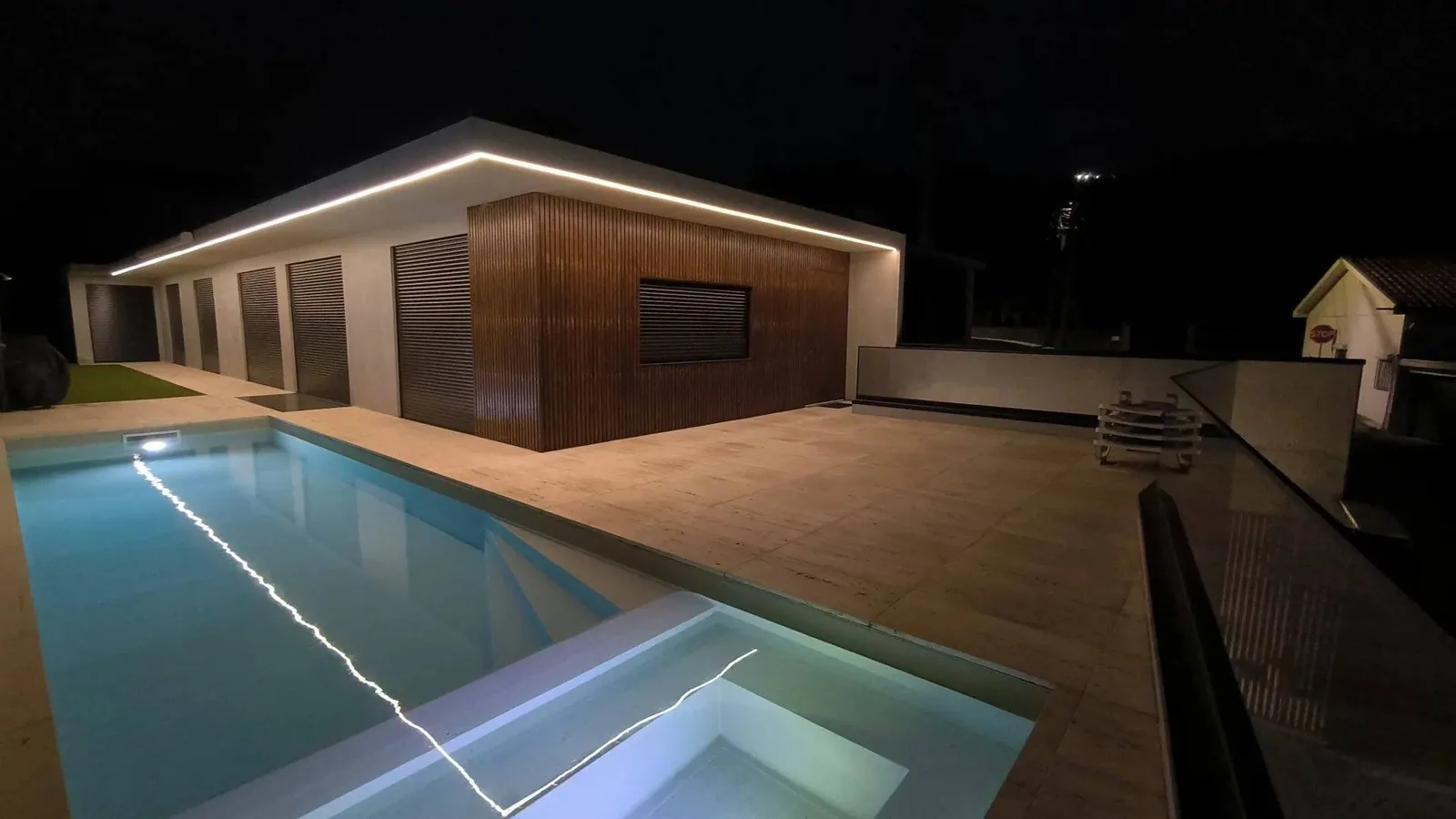 New 3 bedroom house with pool in Adaúfe - Braga