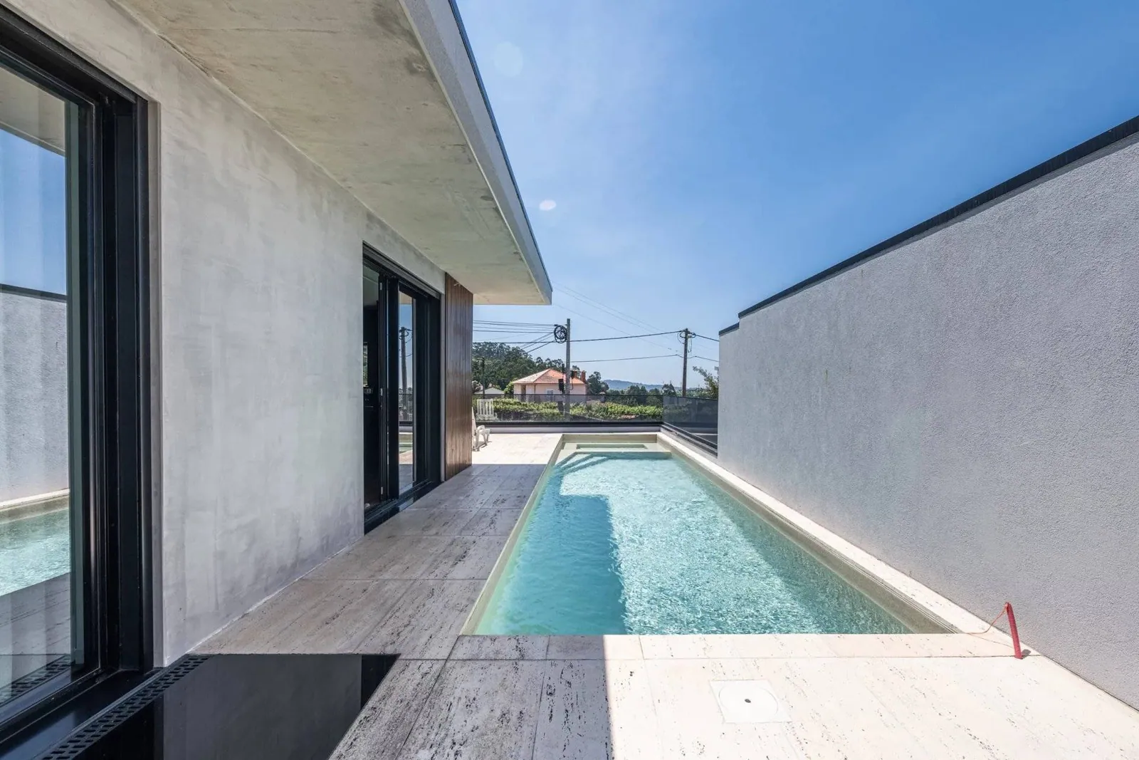 New 3 bedroom house with pool in Adaúfe - Braga — 2