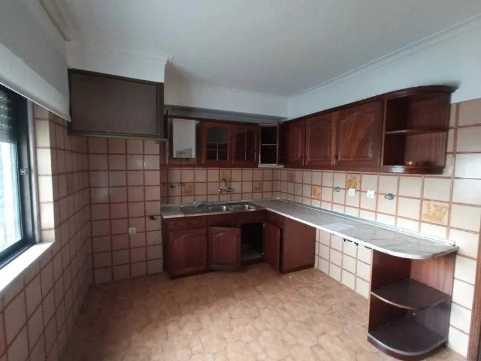 Apartamento de dois quartos em Agualva E Mira-Sintra — 3