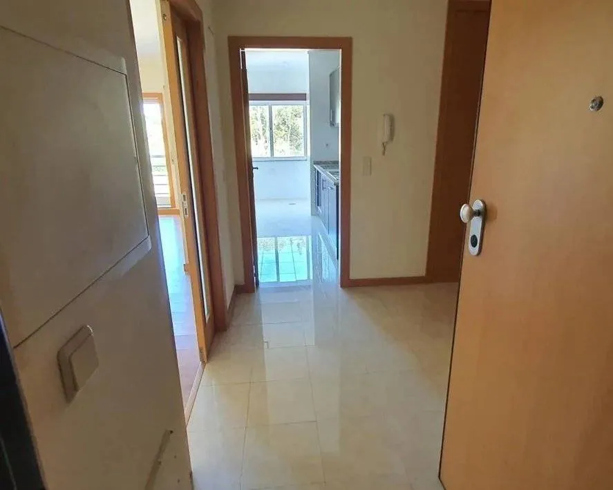 Two bedroom apartment in Vila Nova de Gaia — 5